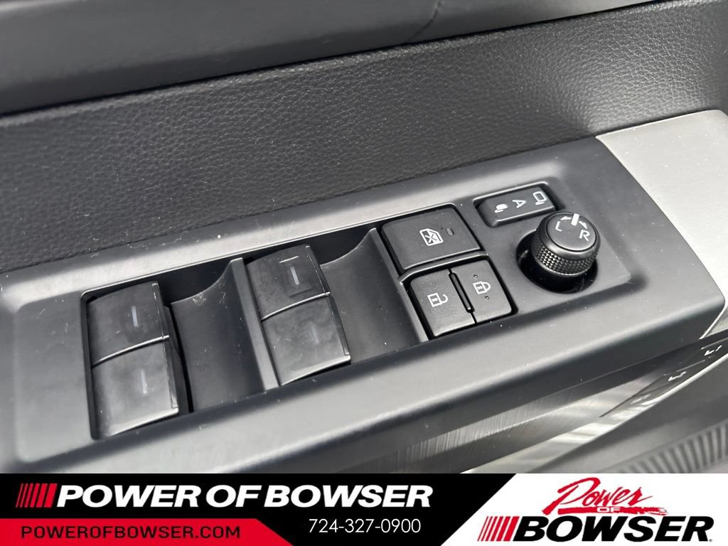 Used 2025 Toyota Tundra Platinum AWD/4WD image 15