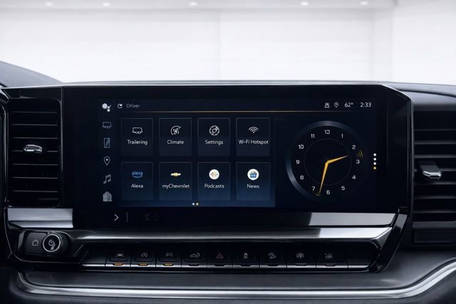 Used 2023 Chevrolet Silverado 1500 High Country w/ Technology Package image 33