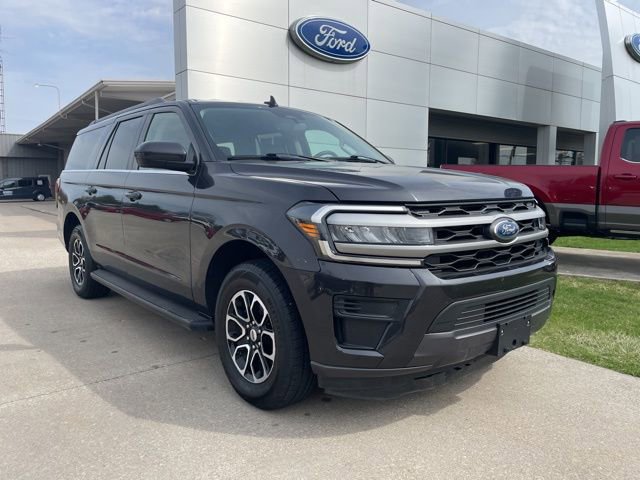 Used 2024 Ford Expedition Max XLT AWD/4WD image 1