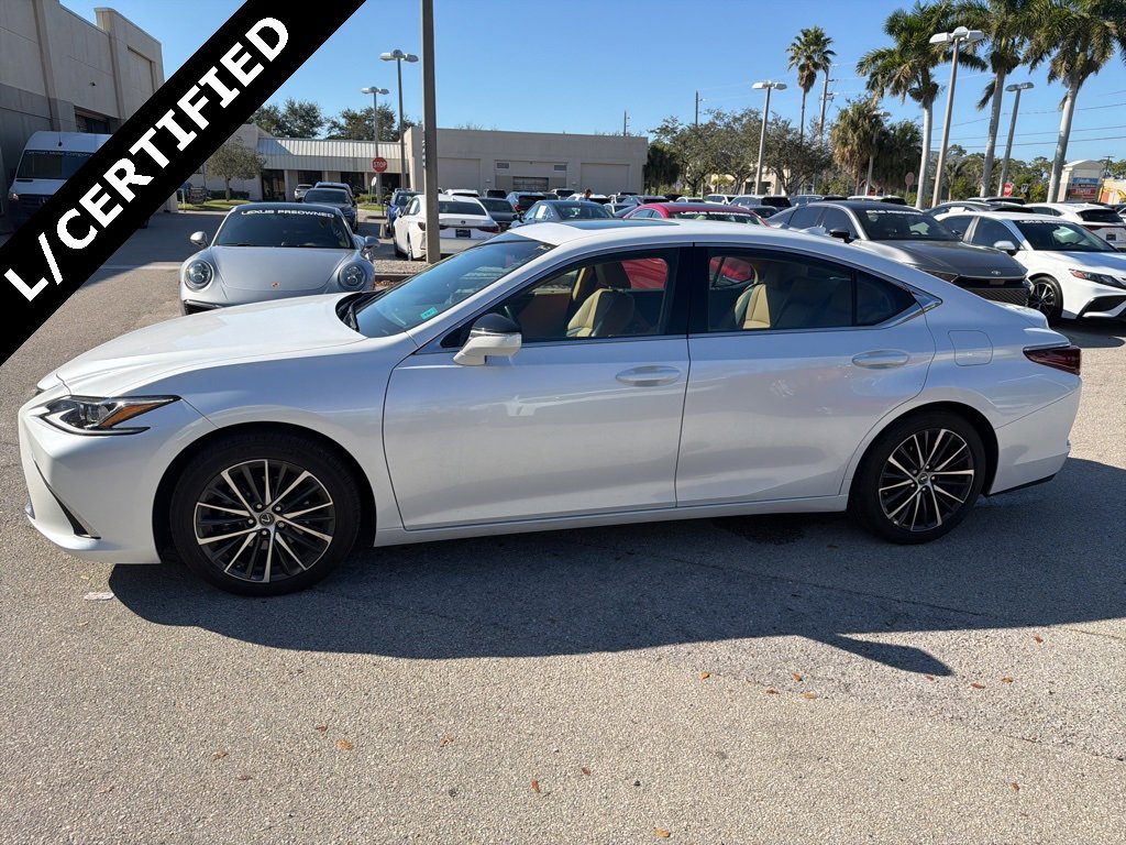 Used 2024 Lexus ES 350 w/ Premium Package image 8
