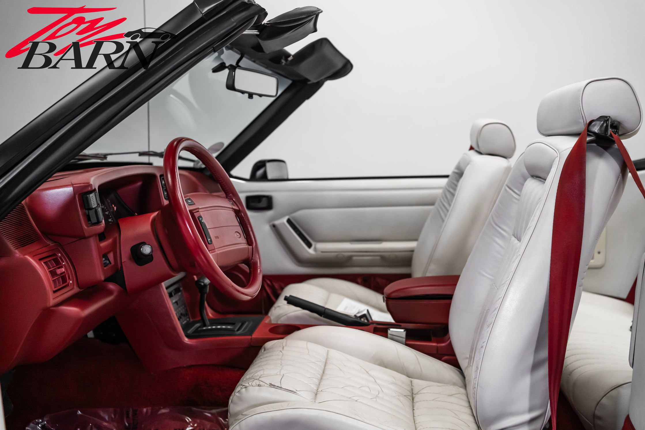 Used 1992 Ford Mustang GT RWD image 31