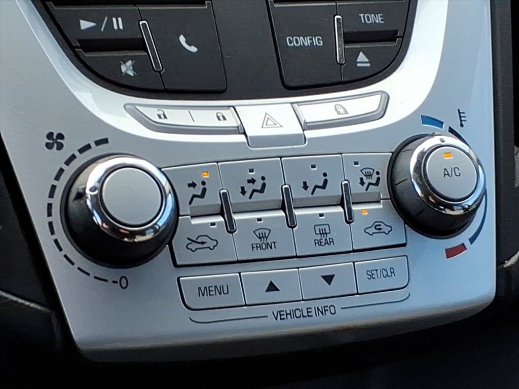 Used 2015 Chevrolet Equinox LT FWD image 30
