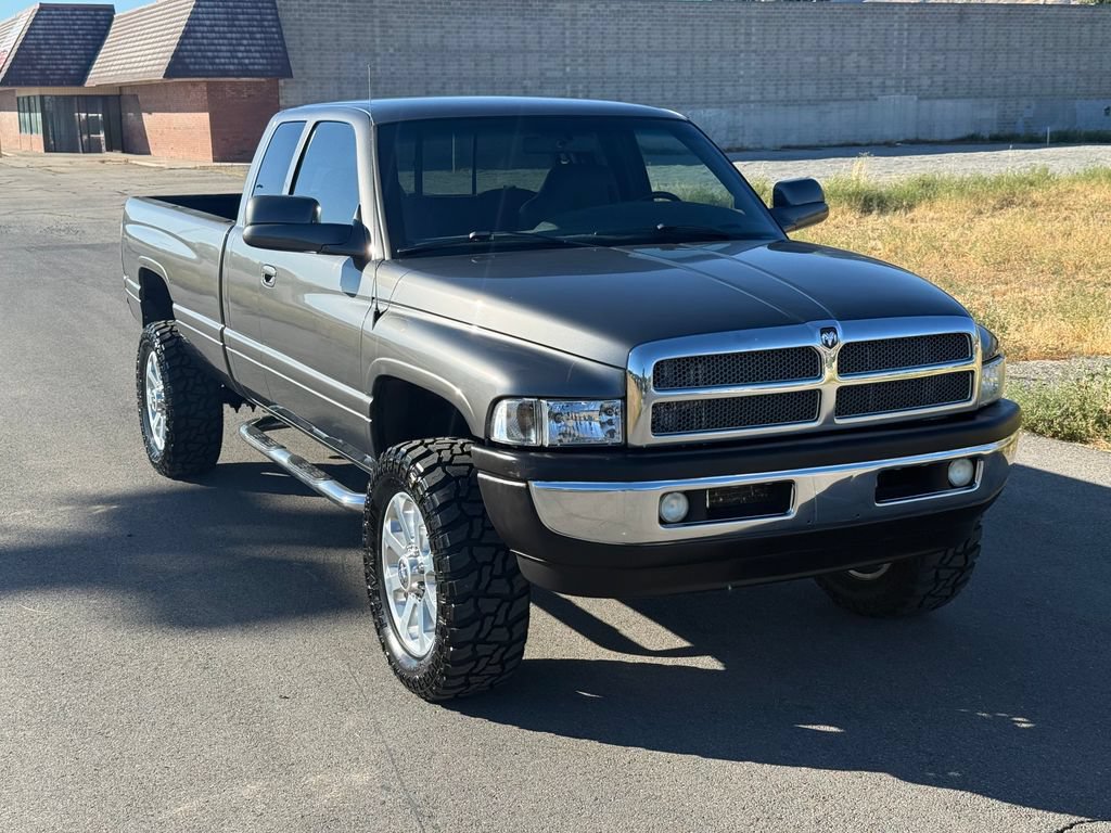 Used 2002 Dodge Ram 2500 Truck 4x4 Quad Cab image 2