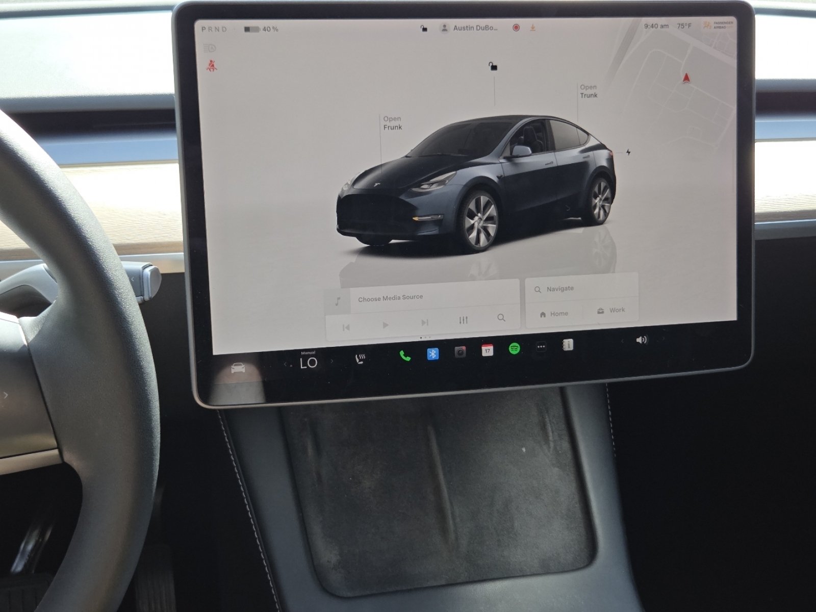 Used 2024 Tesla Model Y Long Range AWD/4WD image 34
