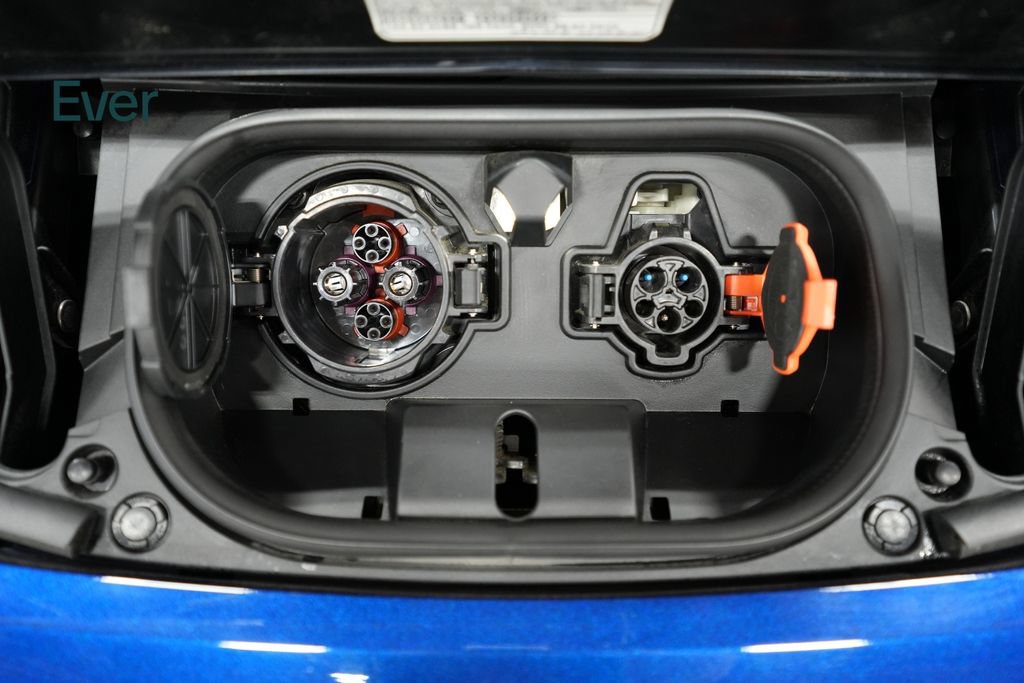 Used 2025 Nissan Leaf SV Plus FWD image 10