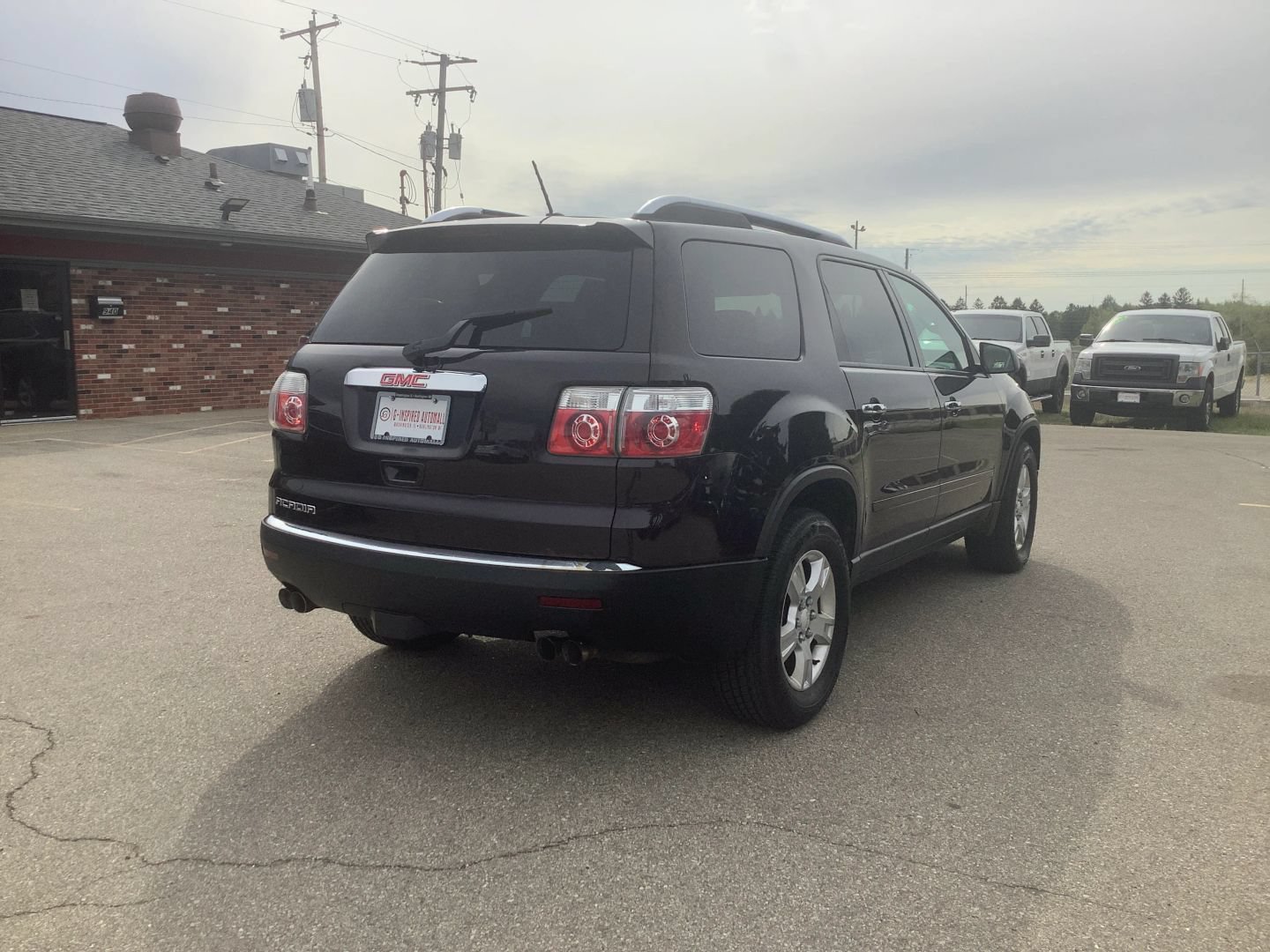 Used 2009 GMC Acadia SLE w/ Preferred Package FWD image 9