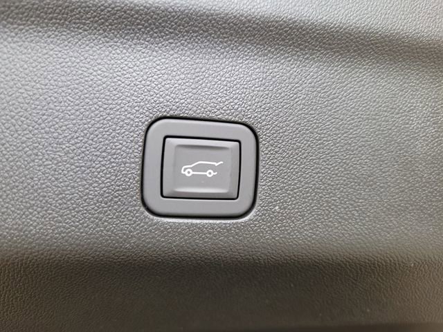 New 2026 Chevrolet Tahoe High Country image 16