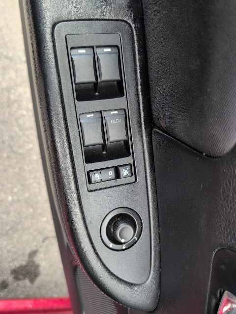 Used 2013 Chrysler 200 Touring w/ Cold Weather Group FWD image 13
