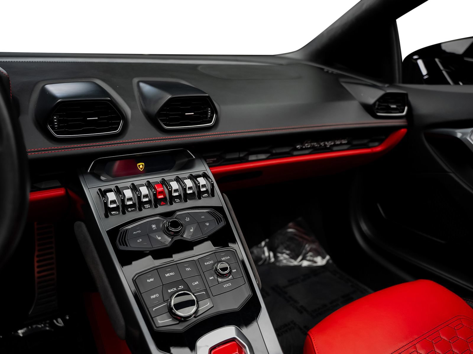 Used 2017 Lamborghini Huracan LP 580-2 RWD image 36