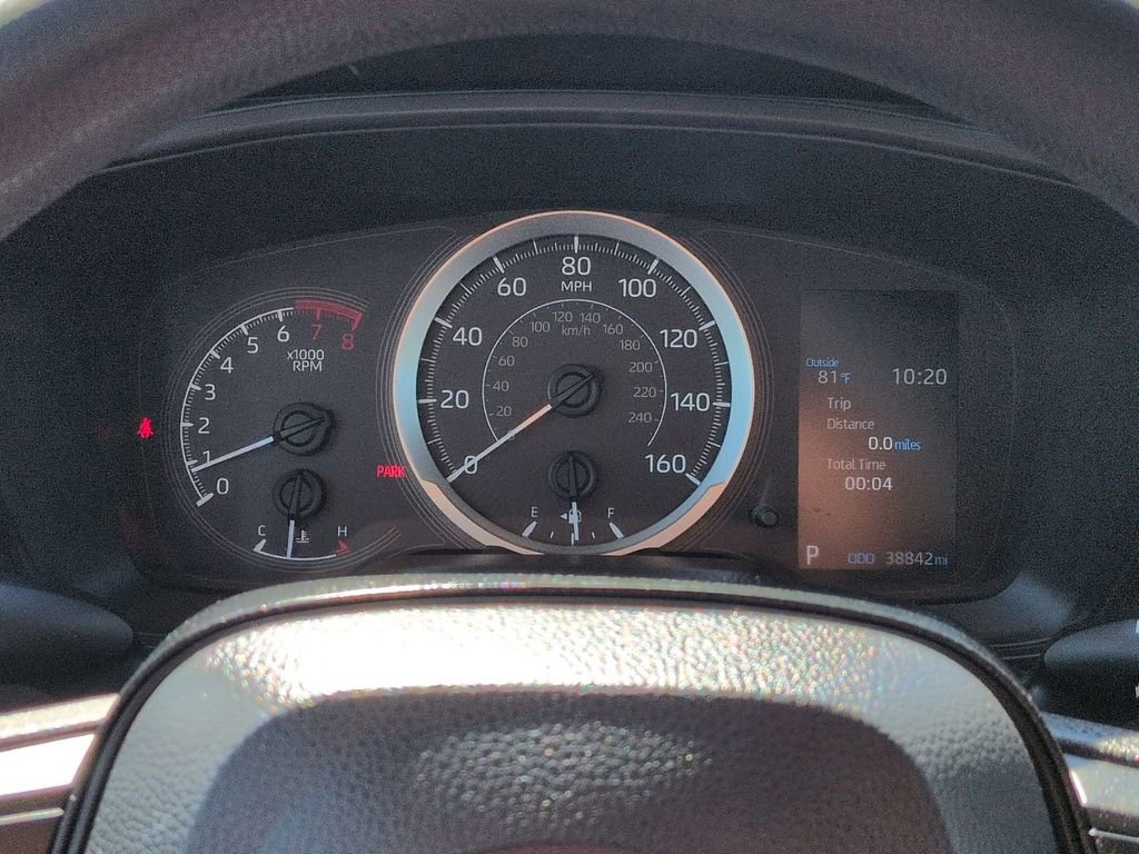 Used 2021 Toyota Corolla LE w/ Carpet Mat Package (TMS) image 28