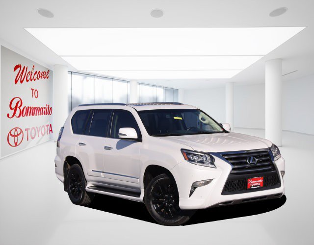Used 2015 Lexus GX 460 w/ Premium Package AWD/4WD image 2