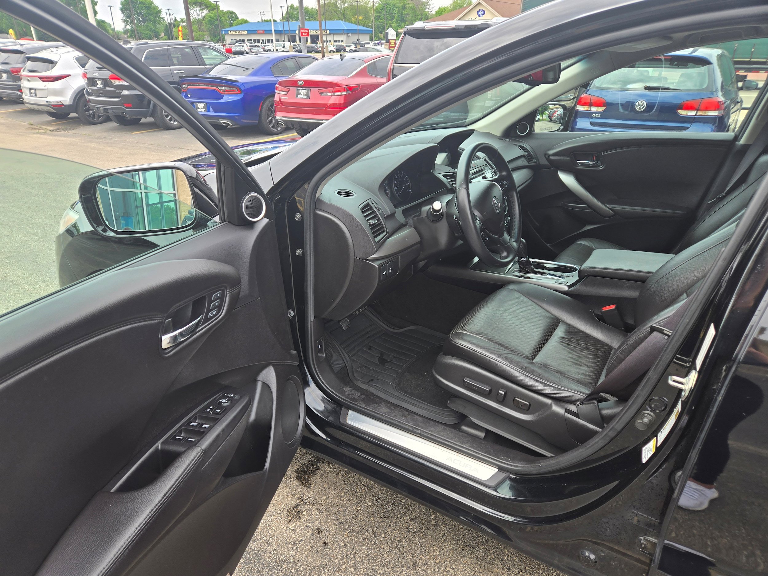 Used 2015 Acura RDX AWD w/ Technology Package image 5