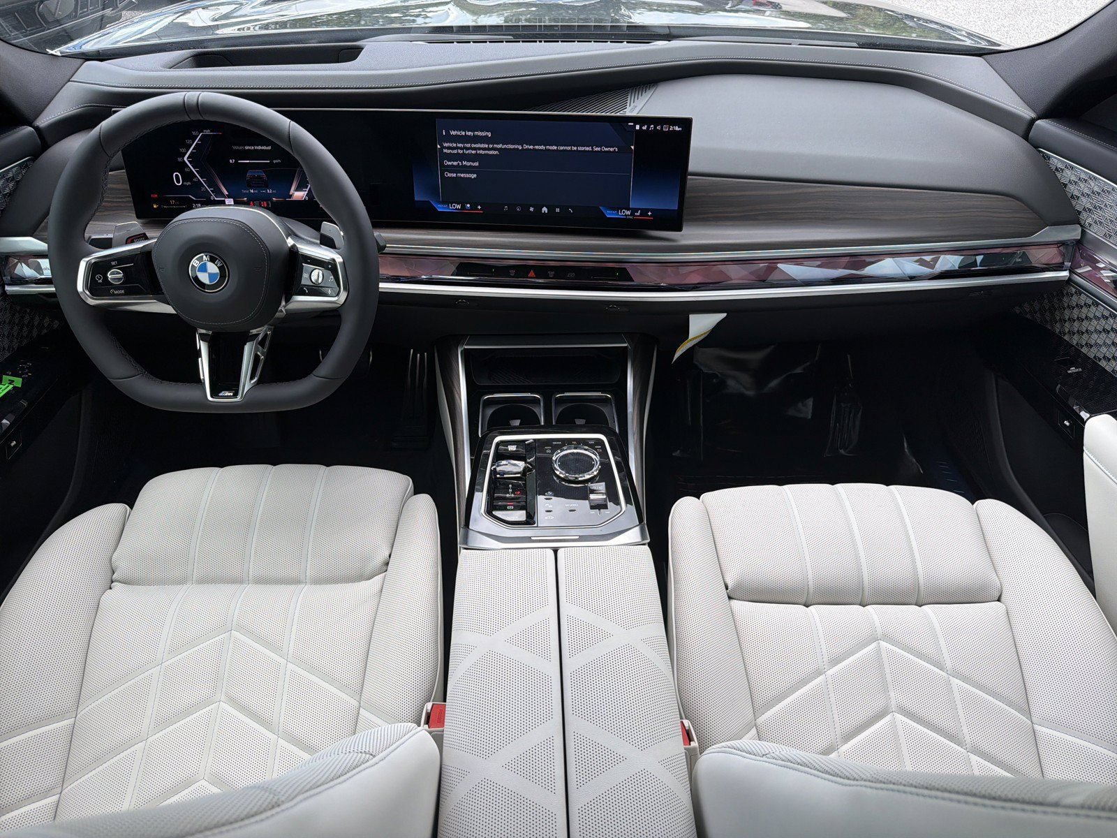 New 2026 BMW 760i xDrive AWD/4WD image 14