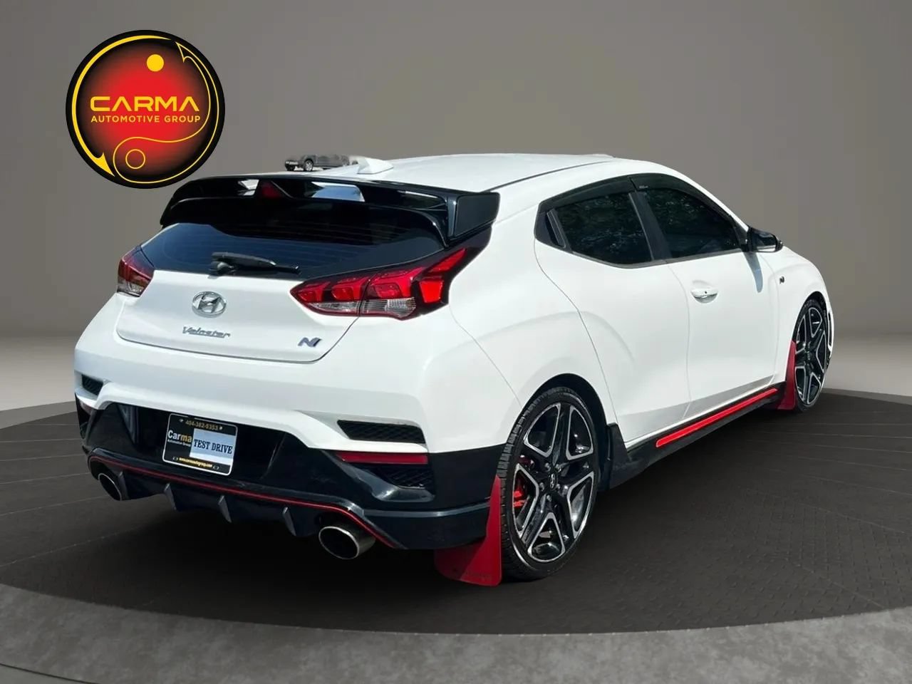 Used 2022 Hyundai Veloster N FWD image 5