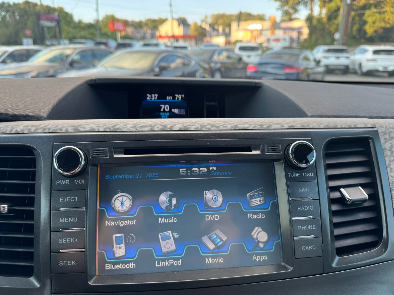 Used 2014 Toyota Sienna XLE image 17