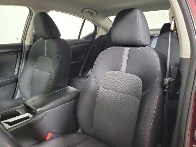 Used 2024 Nissan Sentra SV FWD image 20