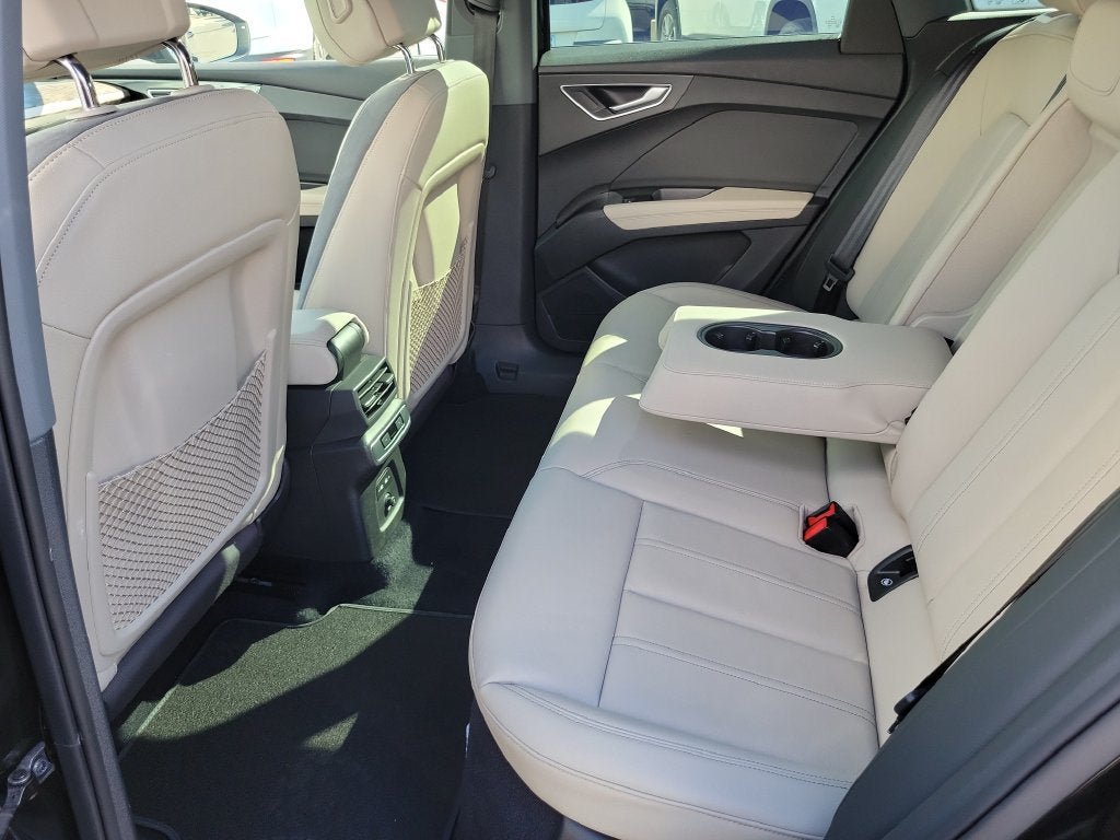 Used 2023 Audi Q4 e-tron Premium w/ Convenience Package RWD image 13