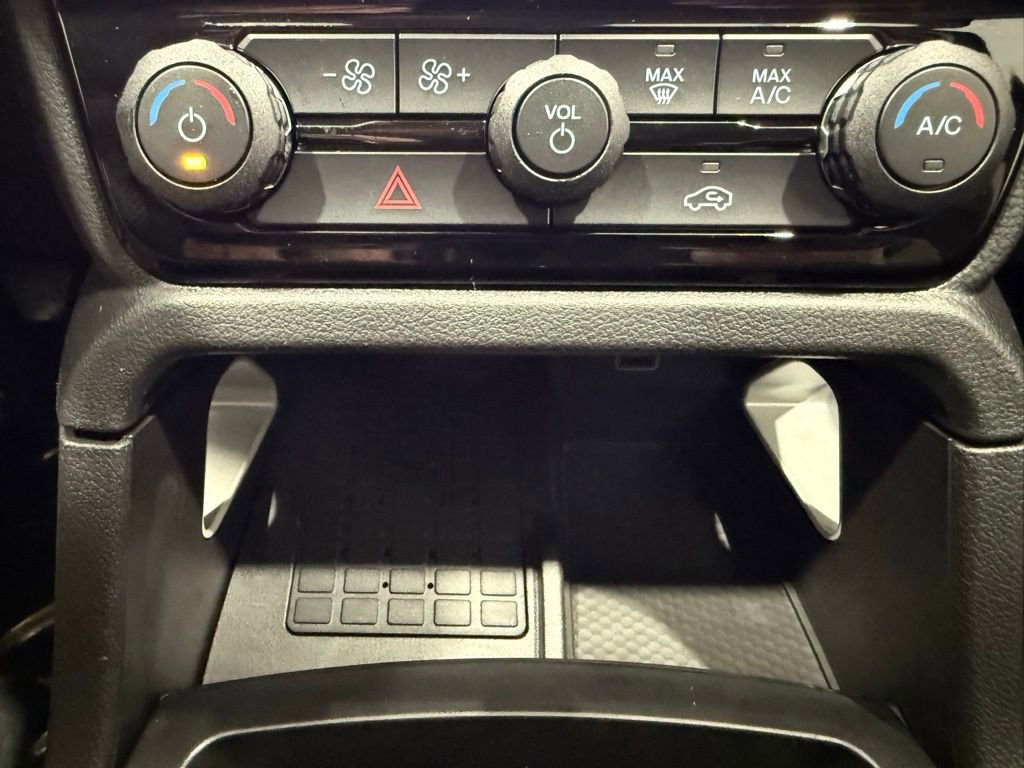 New 2025 Ford Ranger Lariat w/ FX4 Off-Road Package image 36