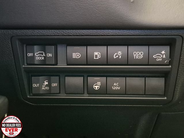 New 2026 Toyota Sequoia Platinum AWD/4WD image 18