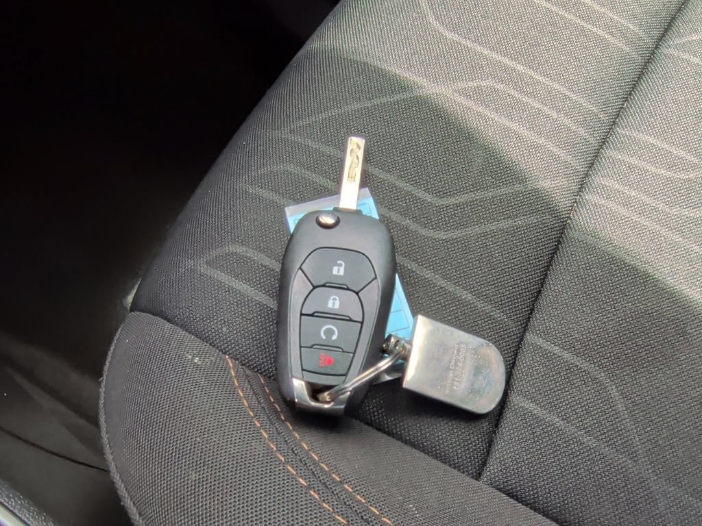 Used 2020 Chevrolet Trax LT FWD image 38