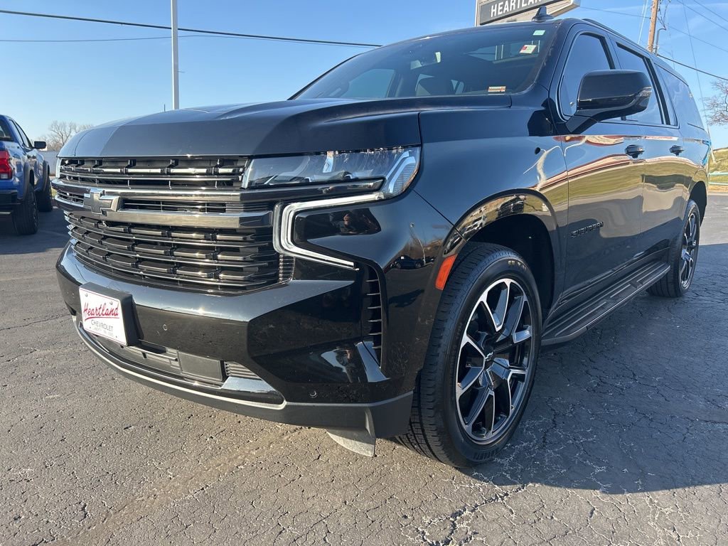 Used 2022 Chevrolet Suburban RST w/ Luxury Package