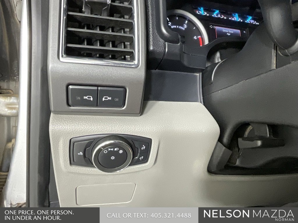 Used 2017 Ford F250 XLT w/ FX4 Off-Road Package image 34