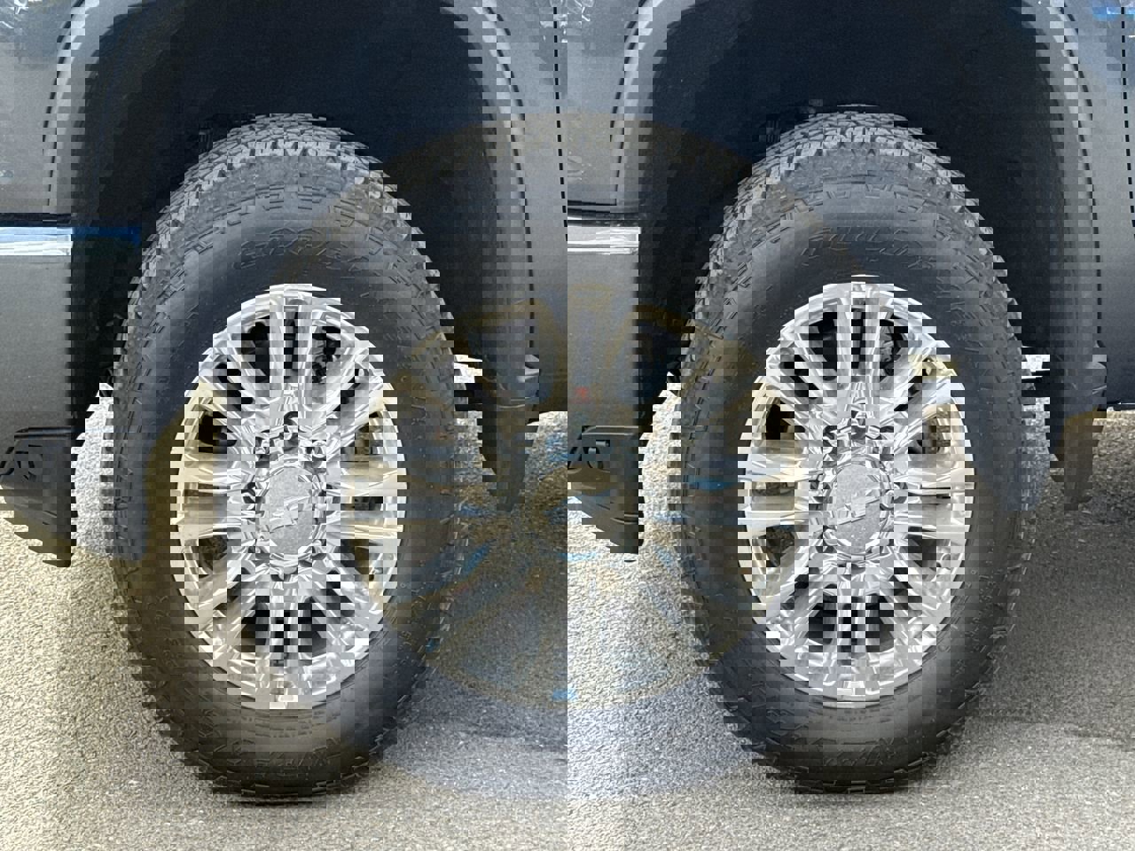 Used 2020 Chevrolet Silverado 2500 High Country w/ Z71 Off-Road Package image 33