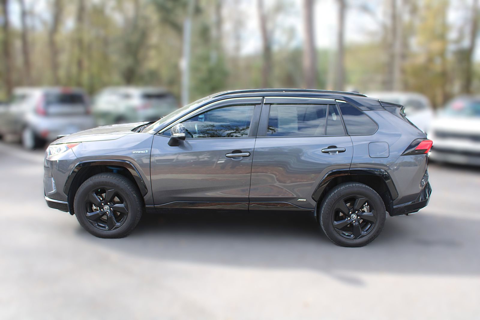 Used 2019 Toyota RAV4 XSE w/ XSE Weather Package image 5