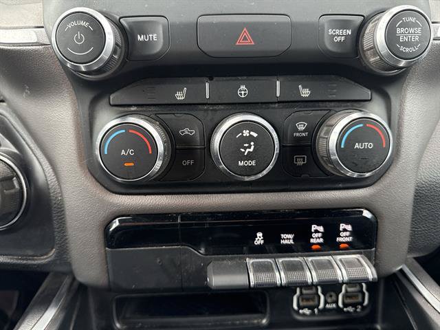 Used 2020 RAM 1500 Big Horn AWD/4WD image 17