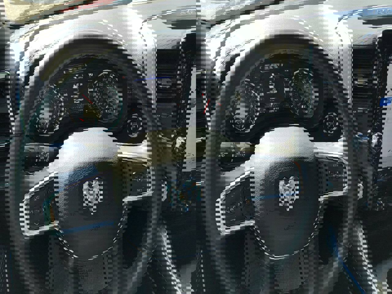 Used 2023 RAM 1500 Laramie image 15