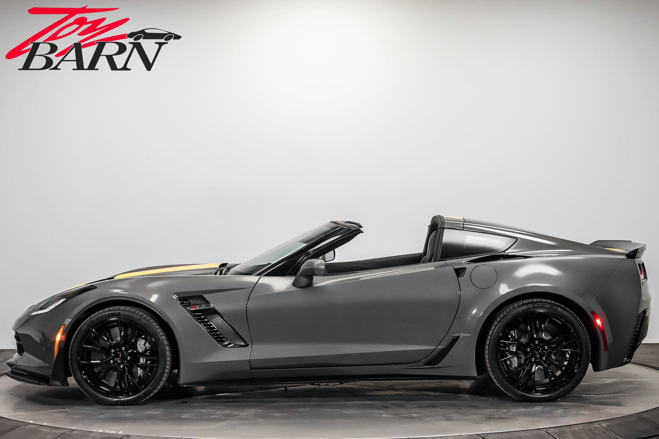 Used 2016 Chevrolet Corvette Z06 w/ 3LZ Preferred Equipment Group video 2