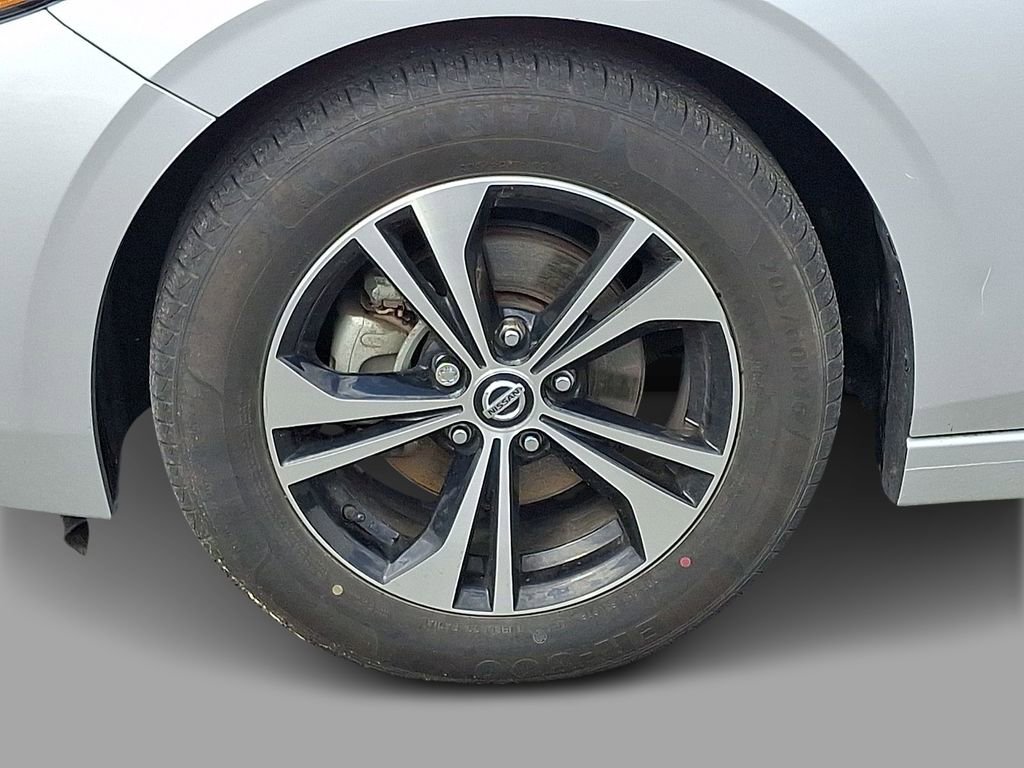 Used 2022 Nissan Sentra SV FWD image 8