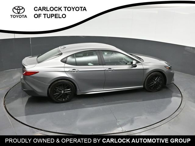 Used 2026 Toyota Camry SE FWD image 40