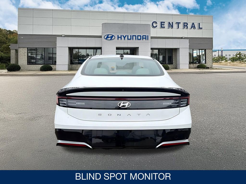 Certified 2024 Hyundai Sonata SEL FWD image 8