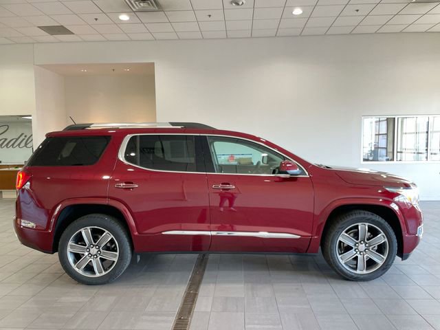 Used 2017 GMC Acadia Denali image 6