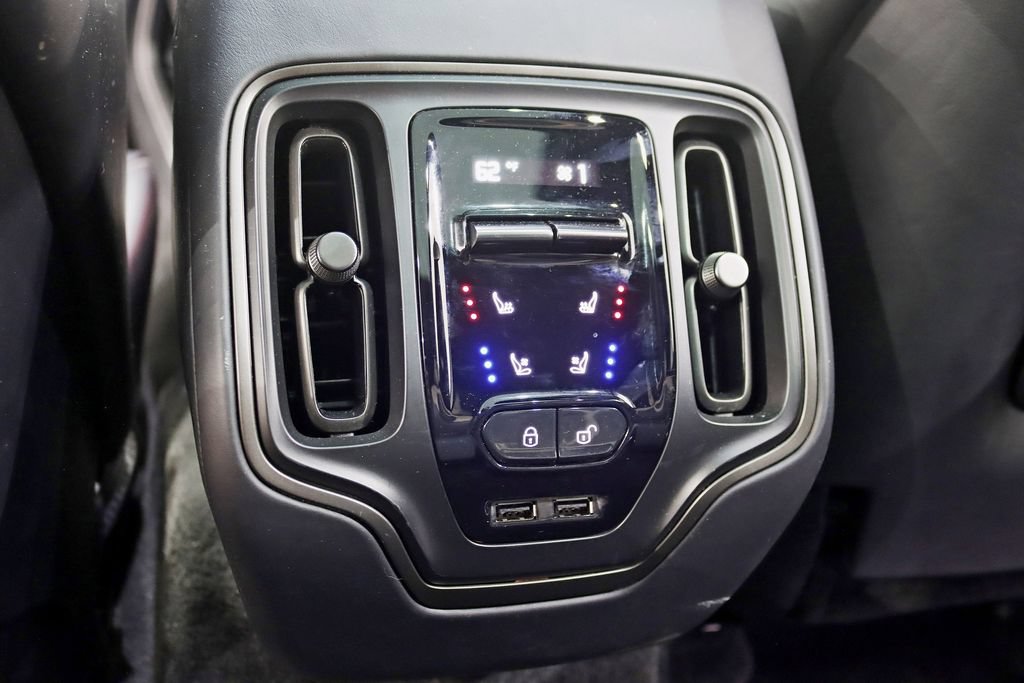 Used 2023 Aston Martin DBX 707 AWD/4WD image 33