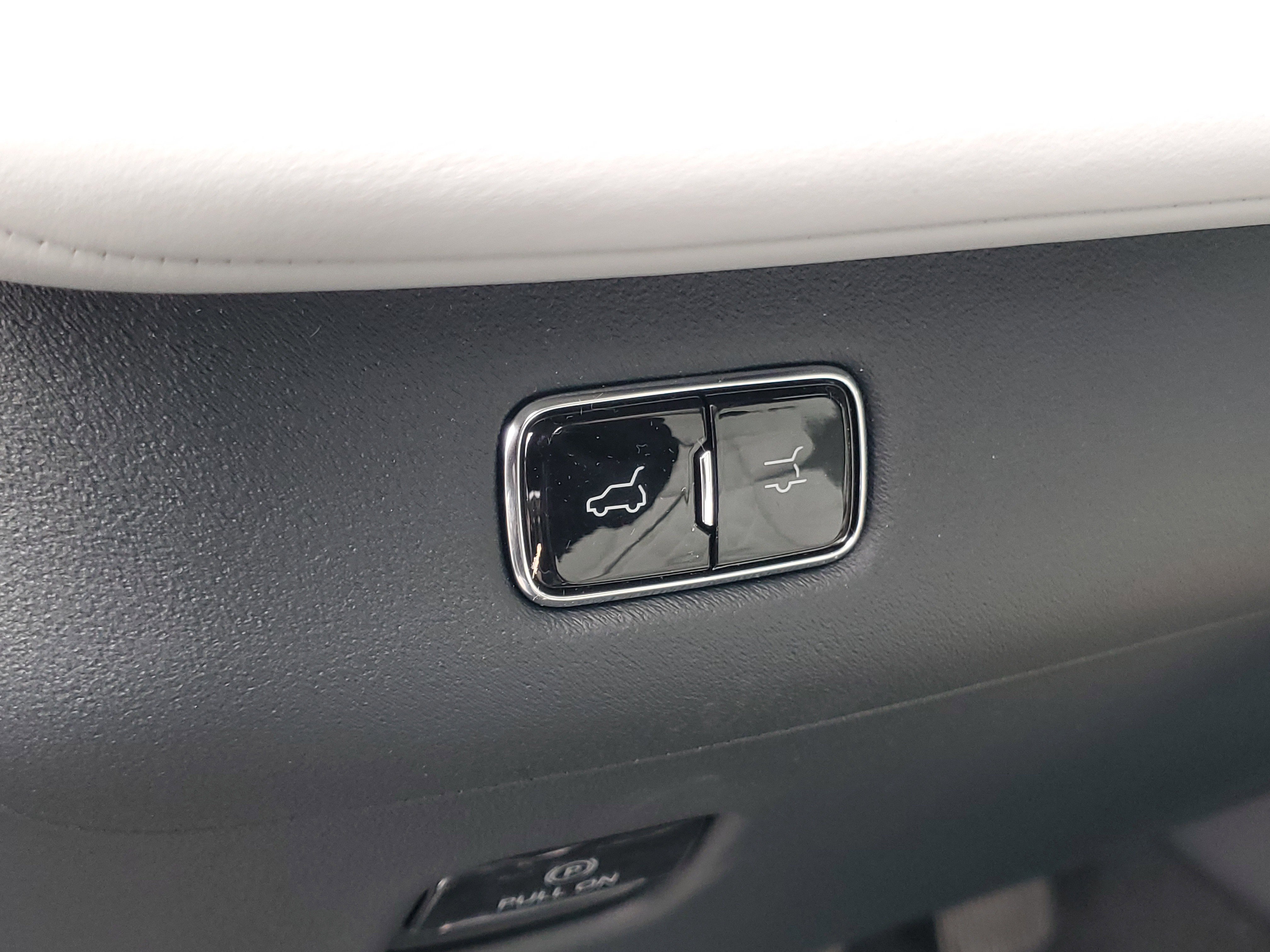 New 2025 Lincoln Navigator L Black Label image 15