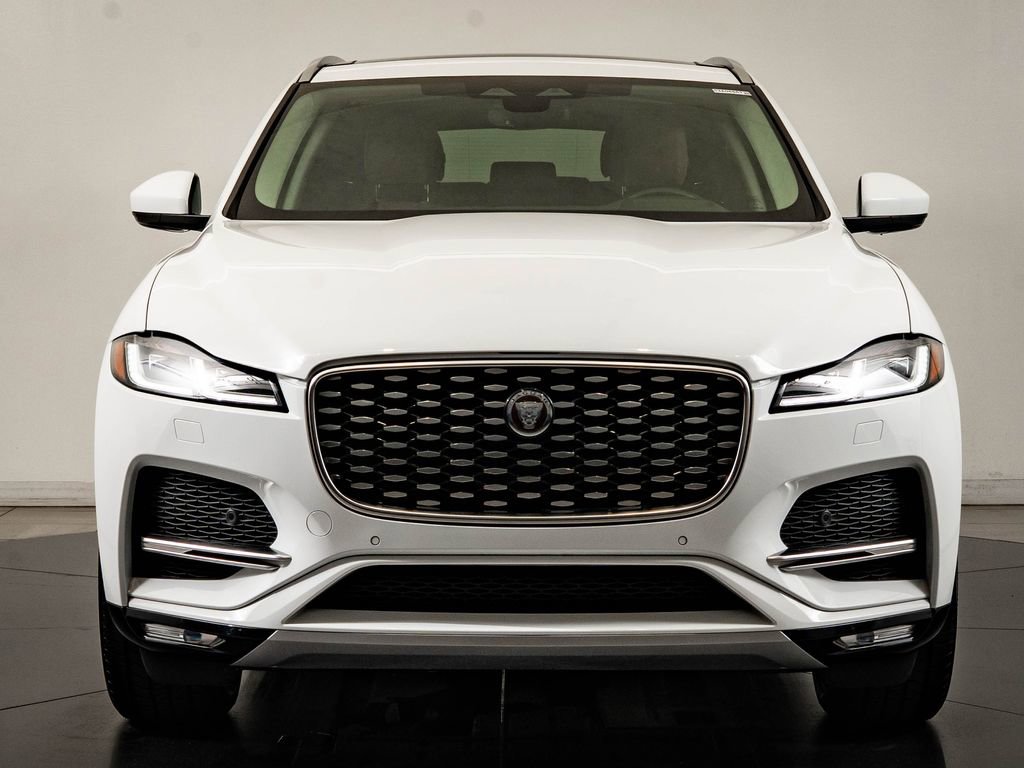 Used 2023 Jaguar F-PACE S AWD/4WD image 2