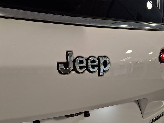 Used 2021 Jeep Grand Cherokee L Limited image 31