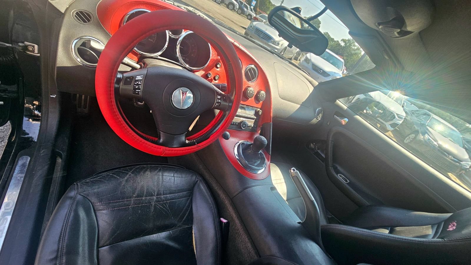 Used 2007 Pontiac Solstice GXP w/ Premium Package RWD image 3