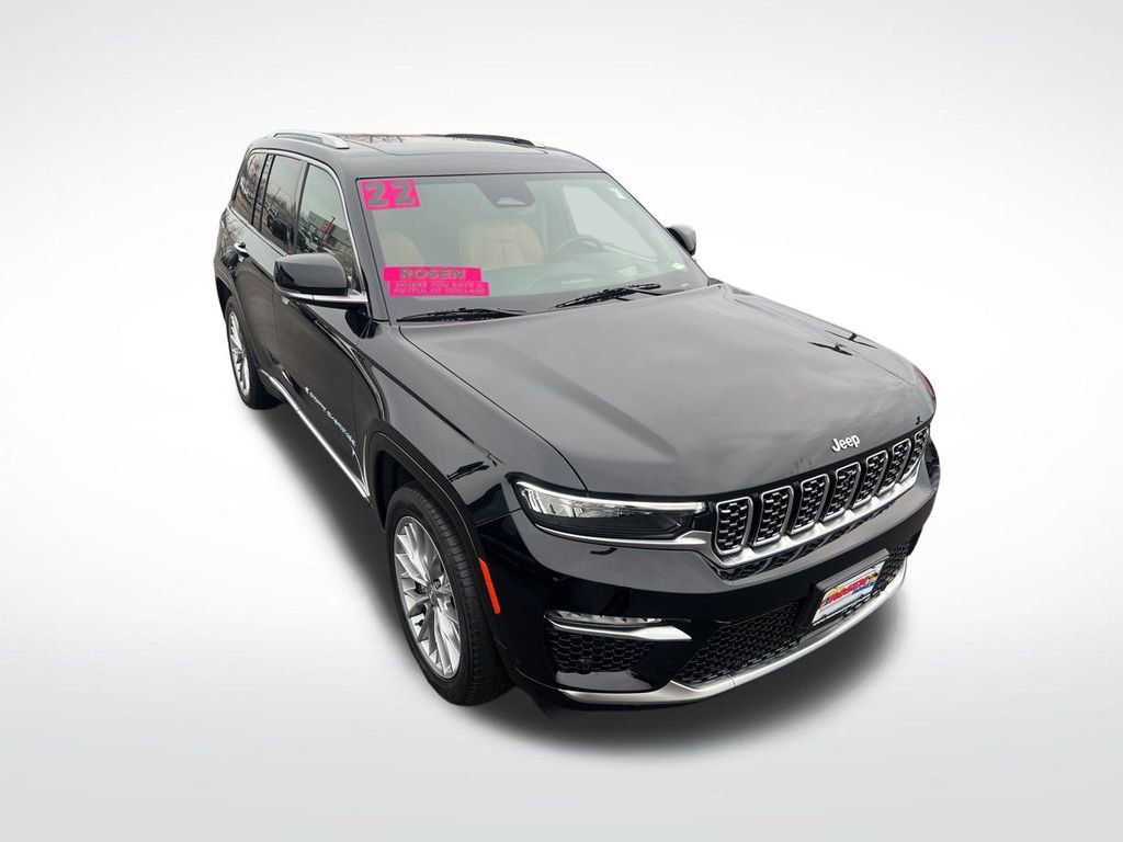 Used 2022 Jeep Grand Cherokee Summit w/ Advanced Protech Group IV image 39