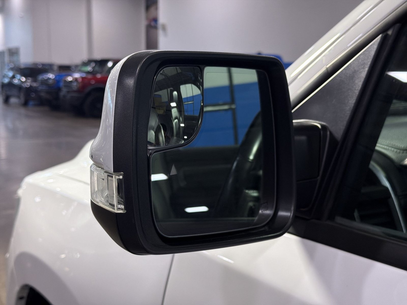 Used 2023 RAM 1500 Laramie AWD/4WD image 14