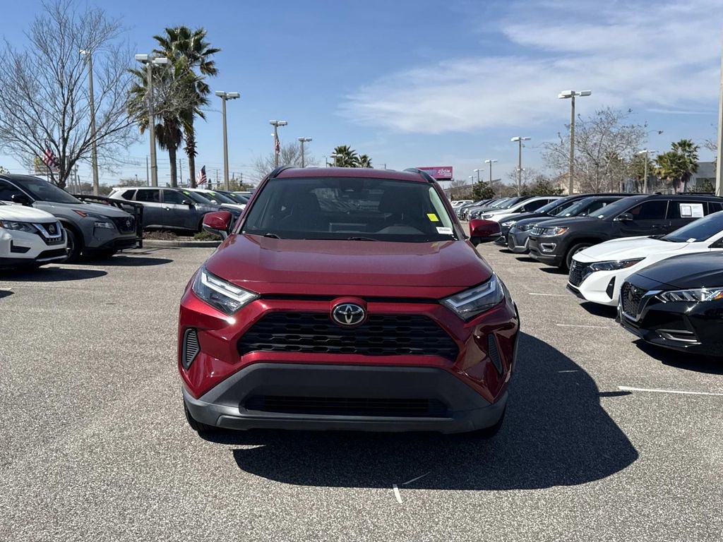 Used 2022 Toyota RAV4 XLE image 9