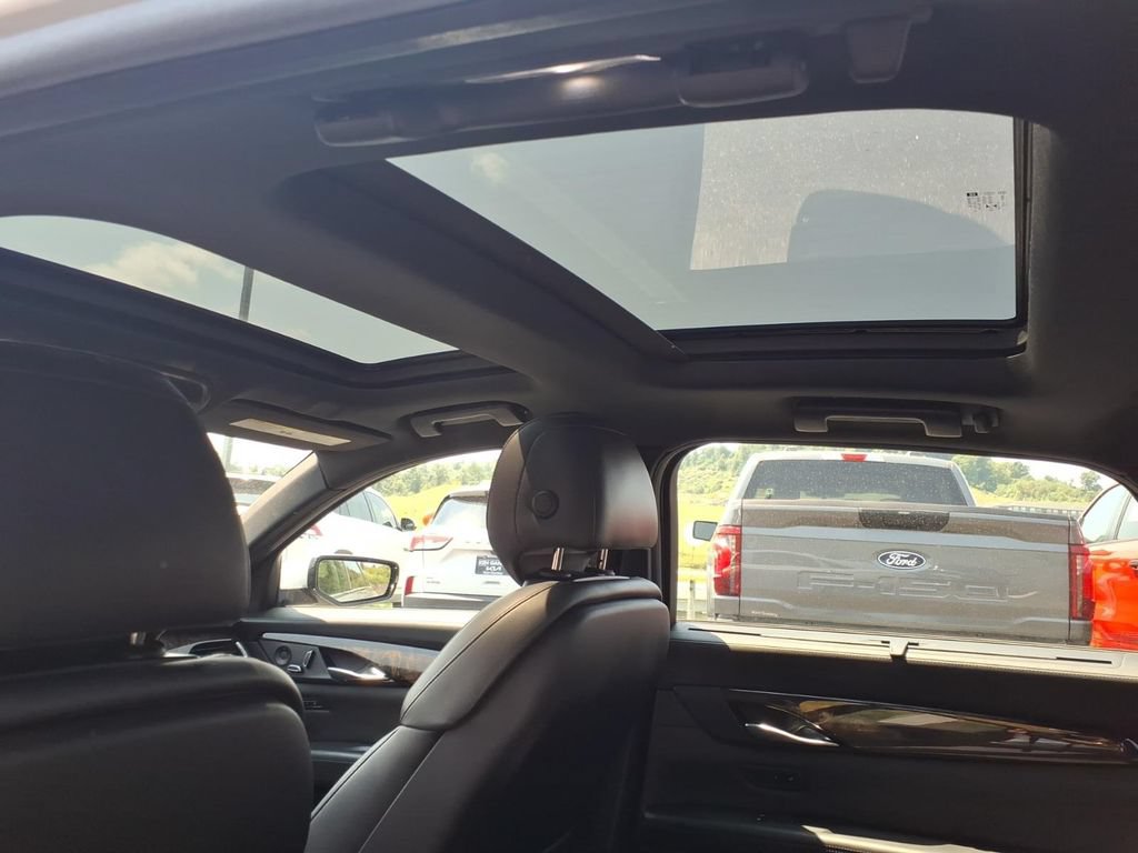 Used 2018 Cadillac CT6 Luxury AWD/4WD image 26