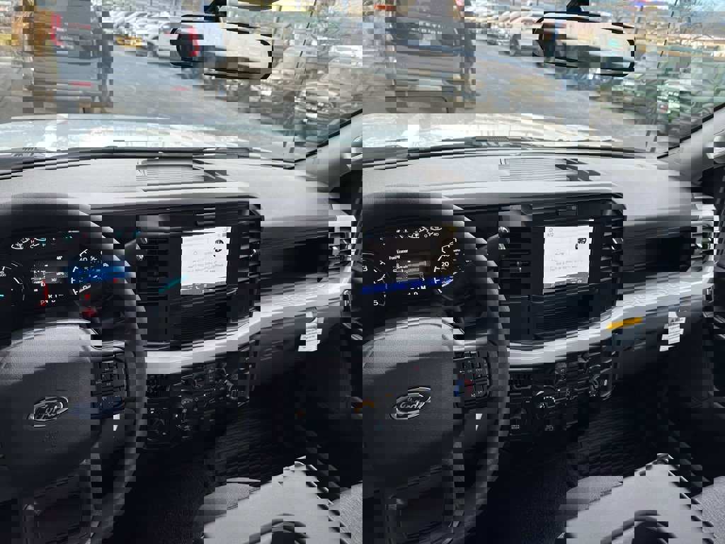 New 2026 Ford F250 XL w/ 360-Degree Camera Package image 28