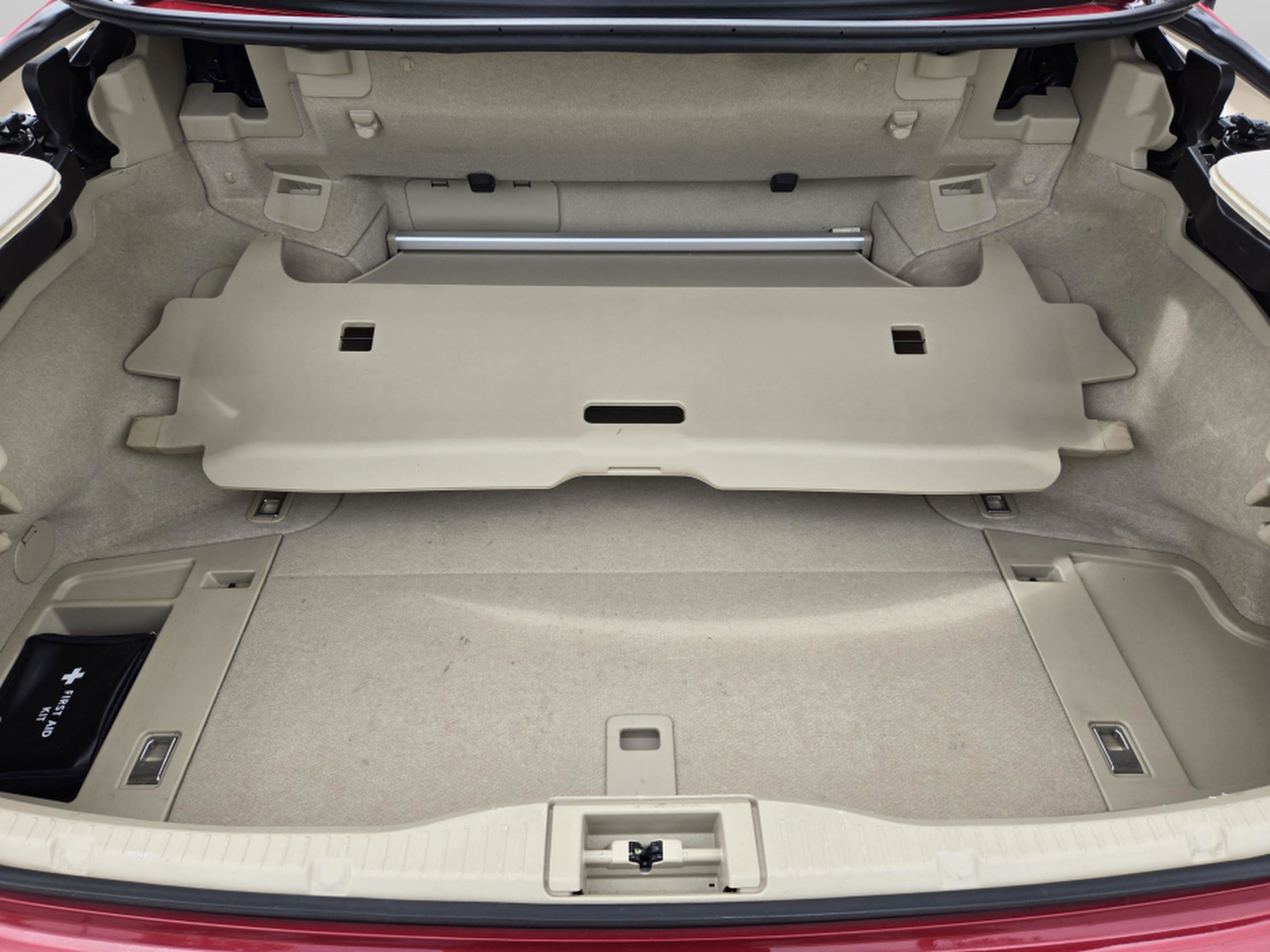 Used 2010 Lexus IS 250C RWD image 29