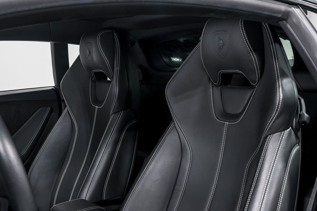 Used 2018 Lamborghini Huracan LP 580-2 image 19