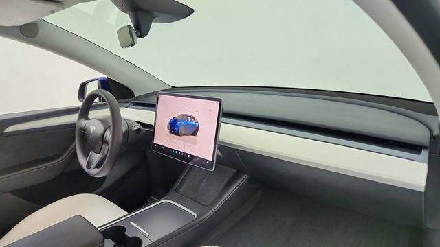 Used 2024 Tesla Model Y Performance AWD/4WD image 21