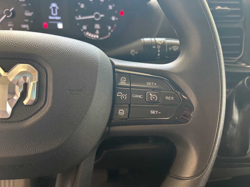Used 2025 RAM ProMaster 2500 w/ Convenience Group FWD image 42