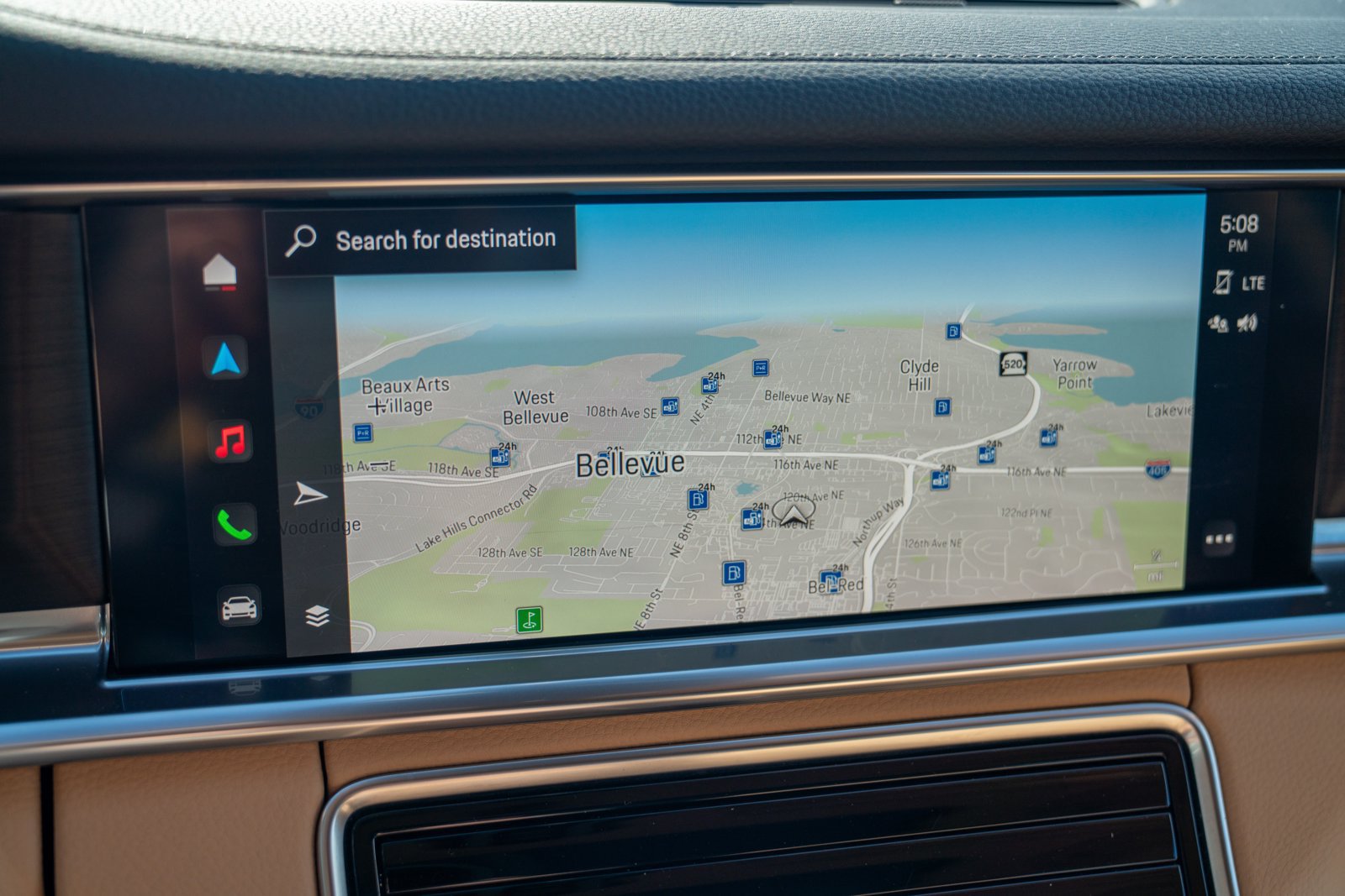 Certified 2023 Porsche Panamera 4 AWD/4WD image 19
